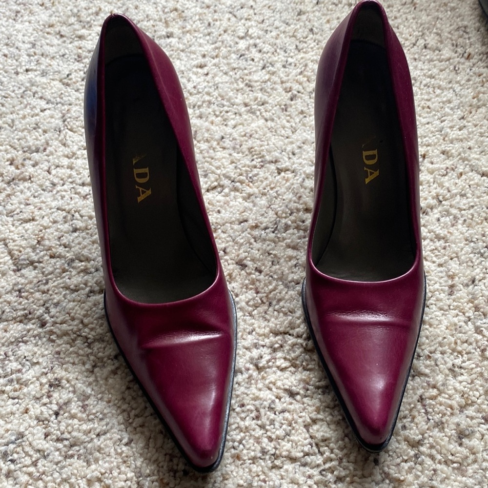 Prada pumps size 36 1/2
